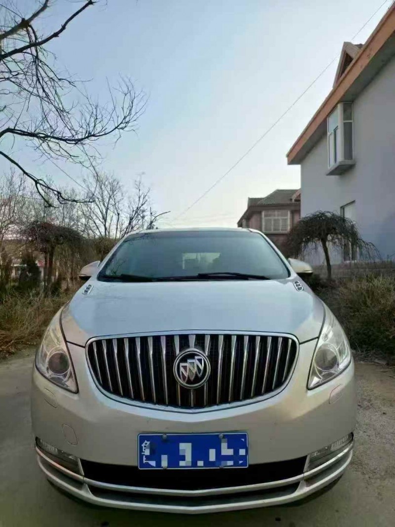潍坊18年别克gl81