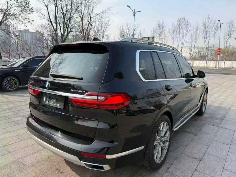 常州19年宝马x78