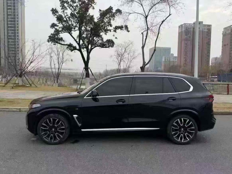 孝感24年宝马x57