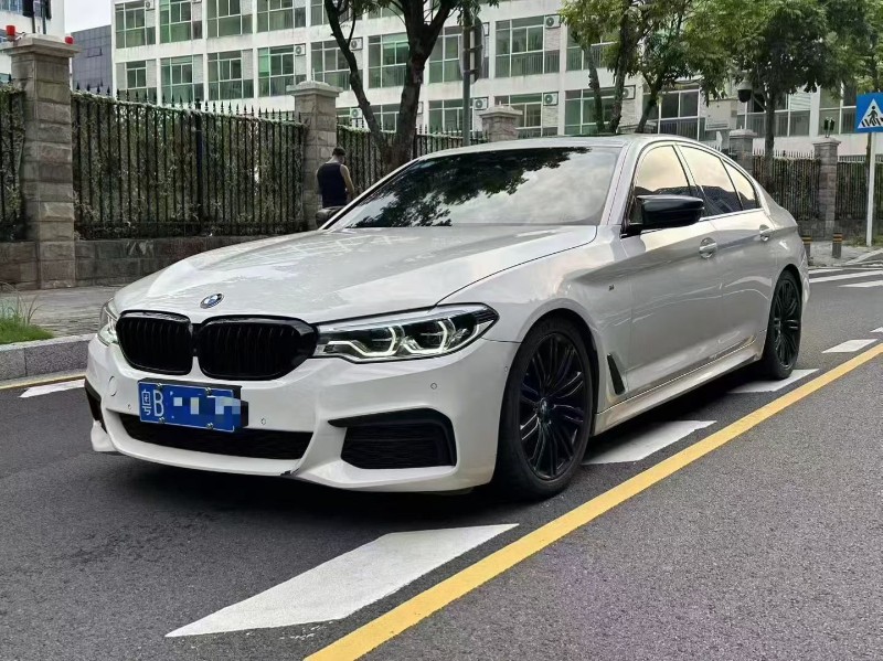 深圳20年宝马5系3