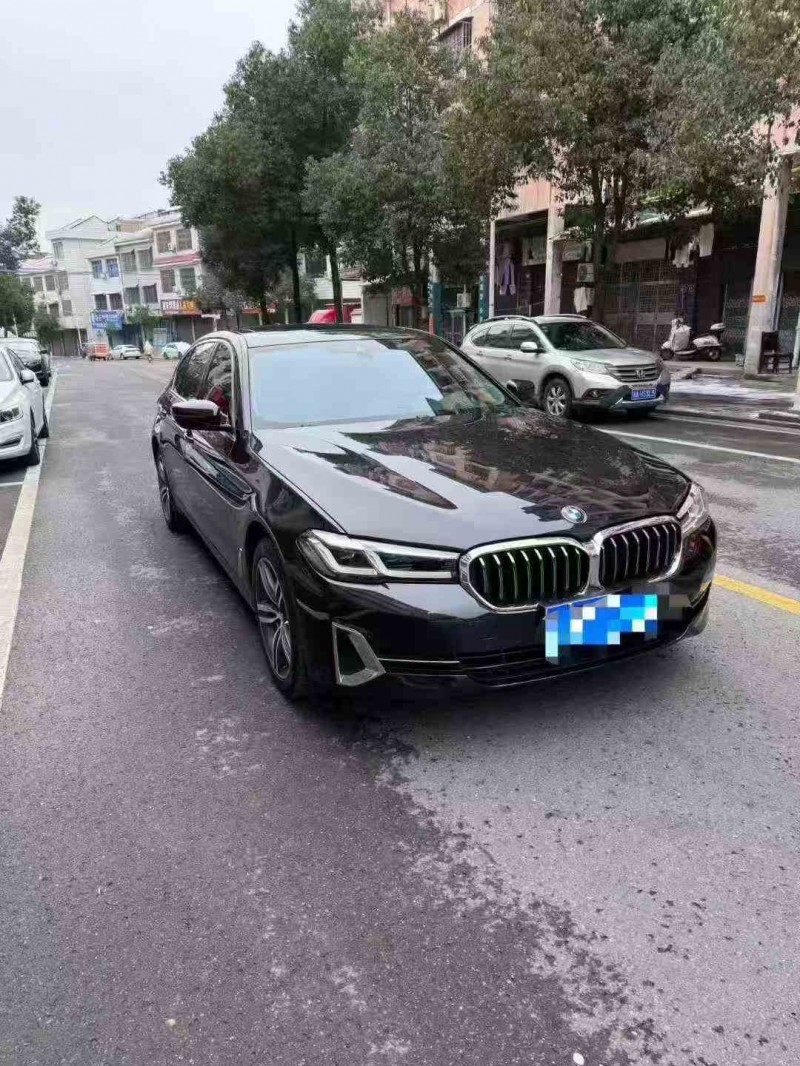 常德22年宝马5系3