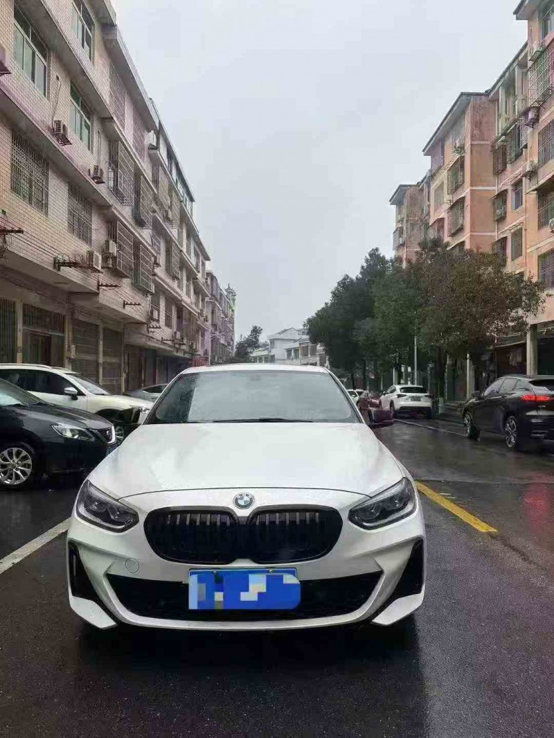益阳24年宝马1系1