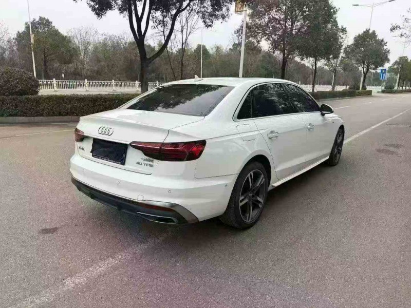 衡阳21年奥迪a4l9