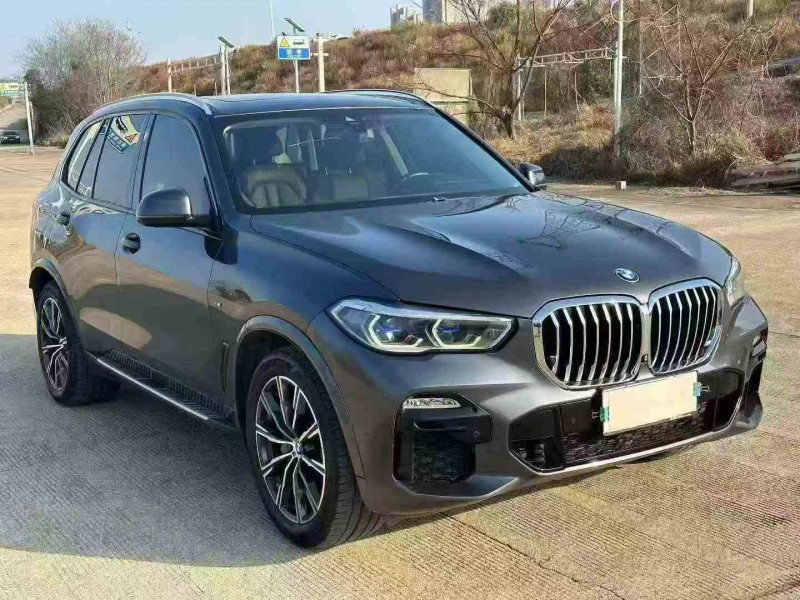 常德20年宝马x52