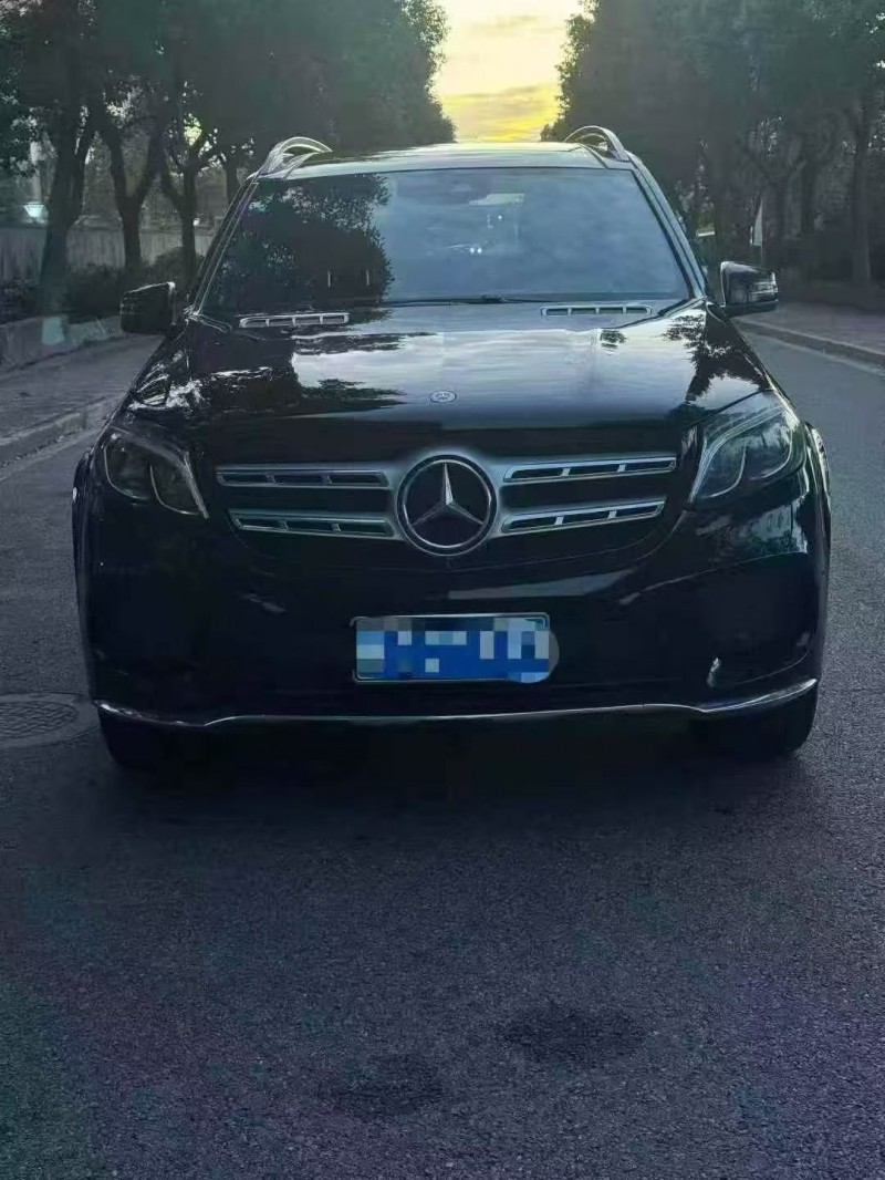 上海19年奔驰gls1