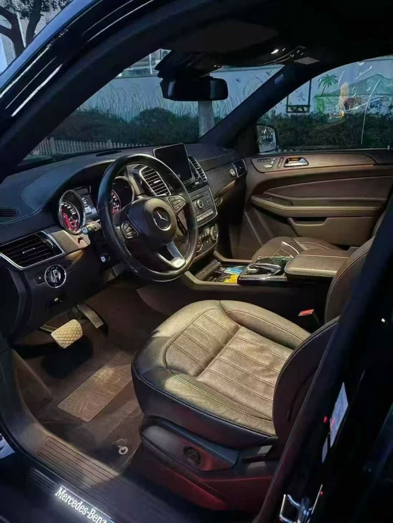 上海19年奔驰gls6