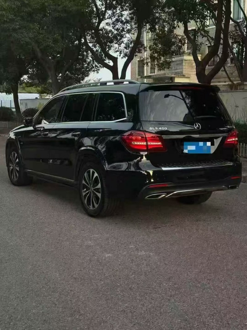 上海19年奔驰gls8