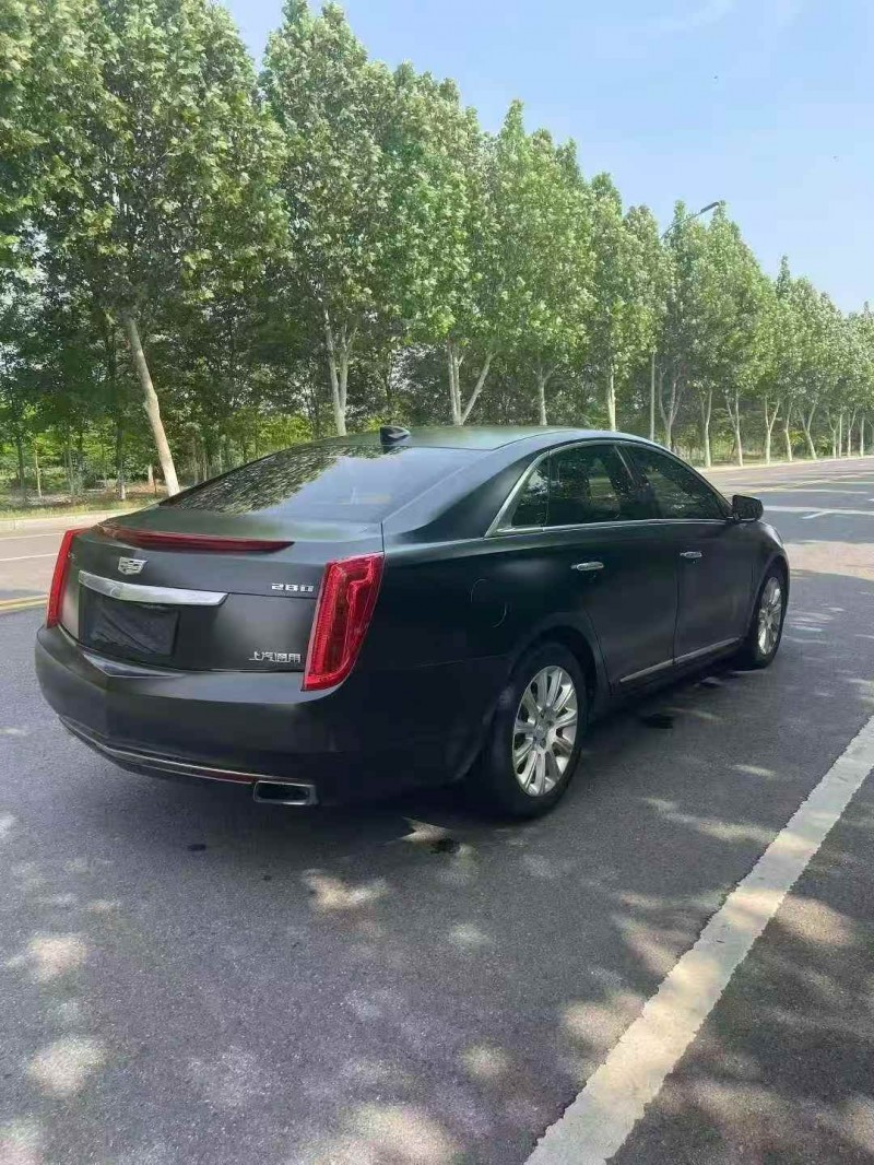 淮安17年凯迪拉克xts8