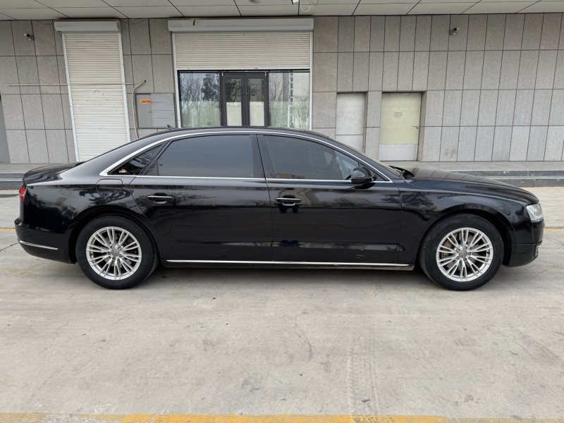 济宁15年奥迪a8l7