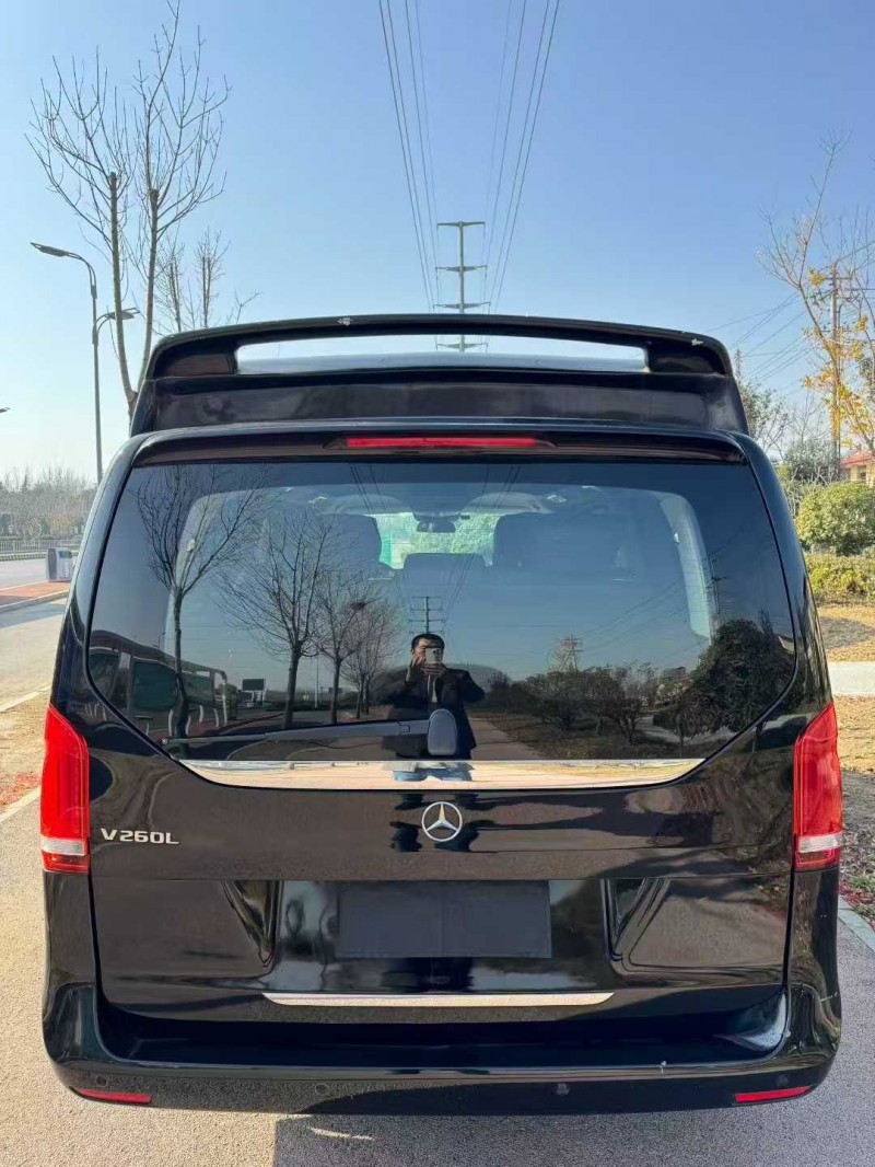 枣庄19年奔驰v9