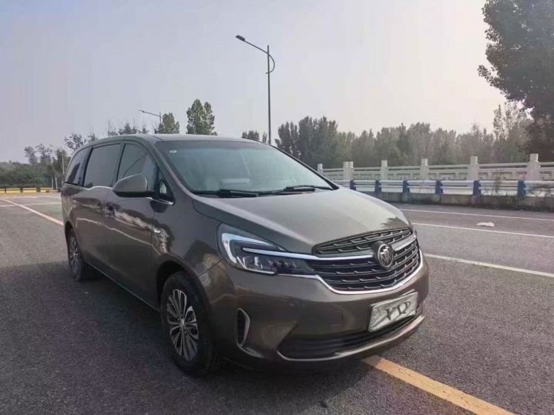 郑州22年别克gl82