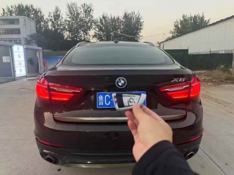 东营17年宝马x69