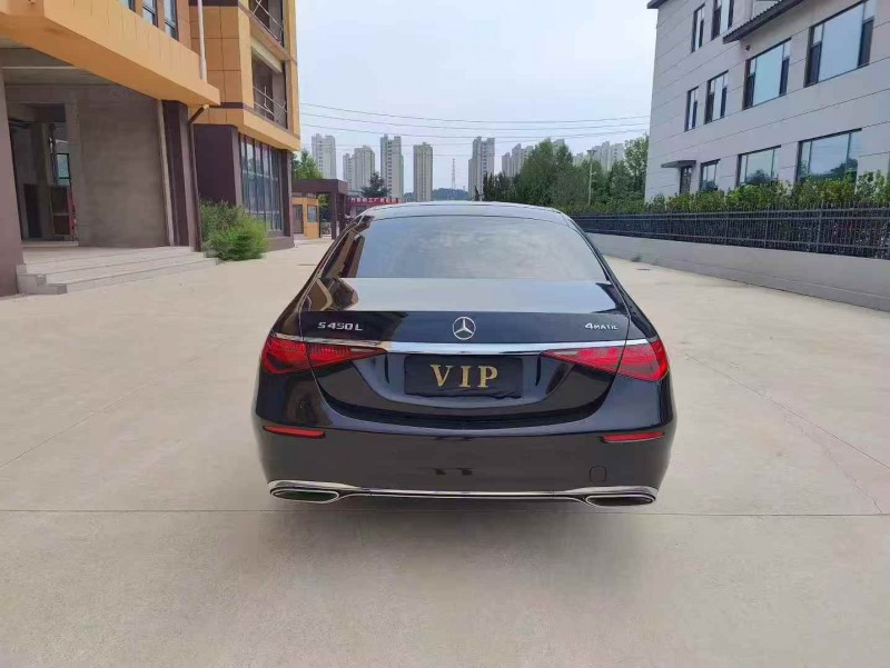 东营22年奔驰s9