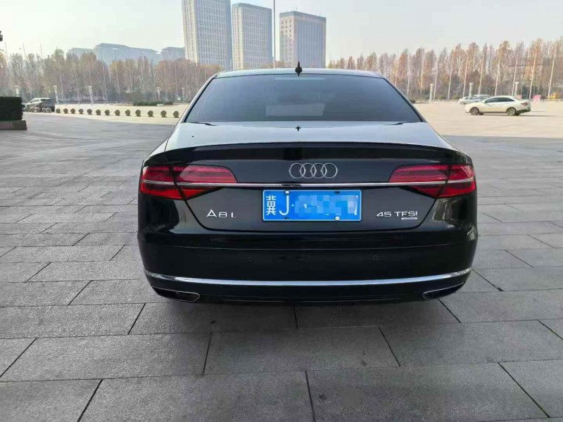 邯郸16年奥迪a8l7