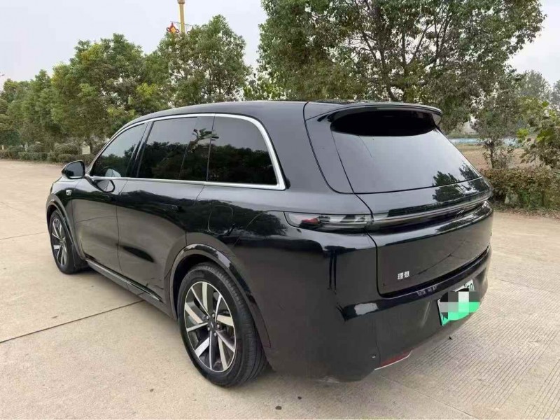 徐州23年理想l88
