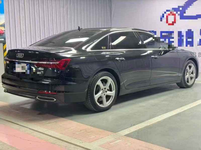北京22年奥迪a6l7