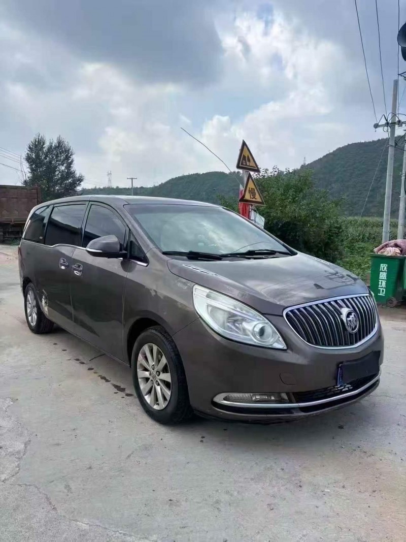 承德15年别克gl82